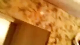 المشاغب في سن المراهقة أشقر، الخطر ابيلا الرجل الأسود الذي قابلته للتو هو سخيف مثل مجنون
