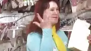 إدخال قبضة اليد ف كس